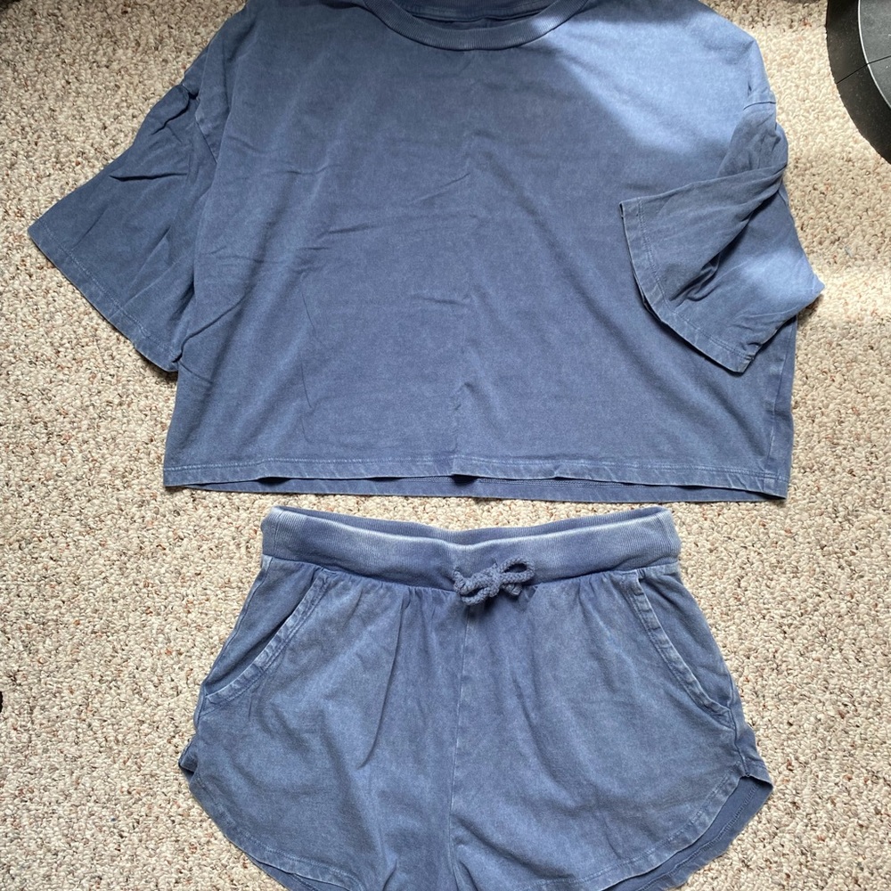 Women’s Lounge Set - Crop Top and Shorts, Size Small